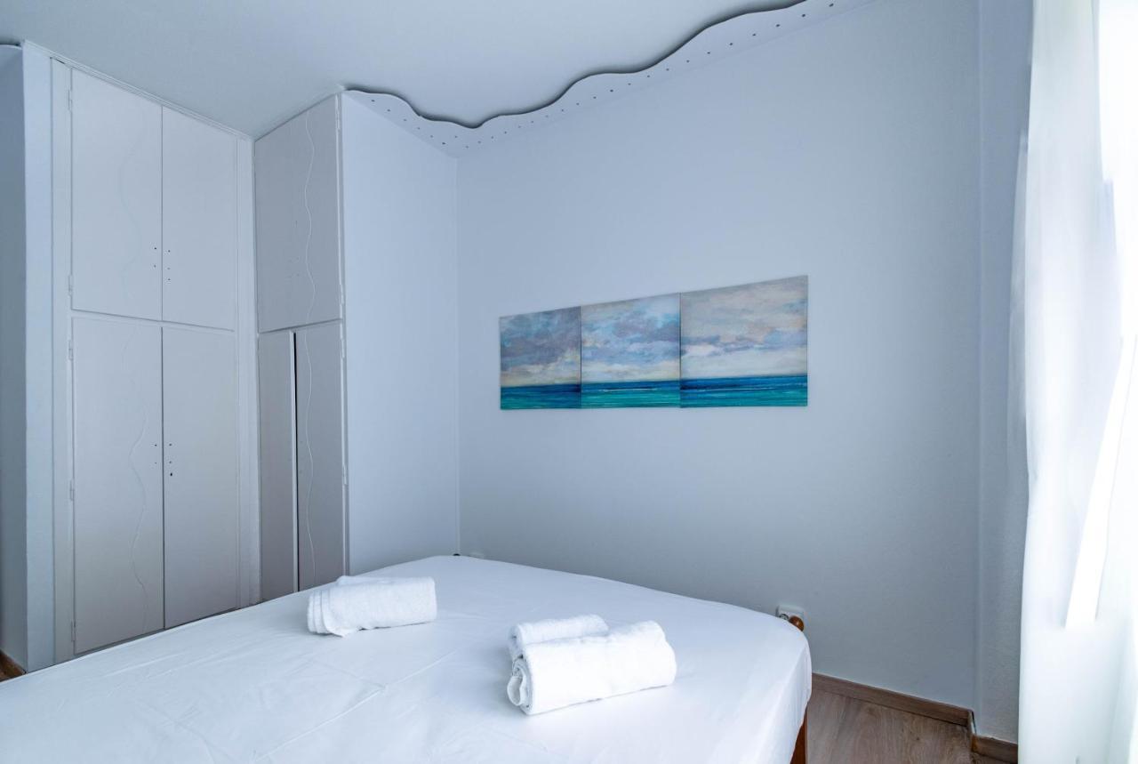 New Renovated 1B Apartment Close To Historic Center Атина Екстериор снимка