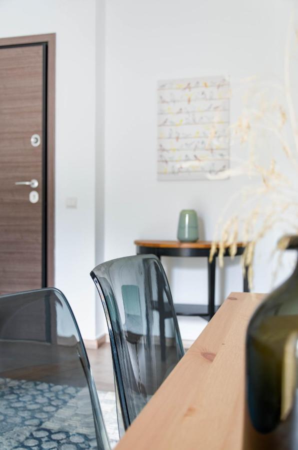 New Renovated 1B Apartment Close To Historic Center Атина Екстериор снимка