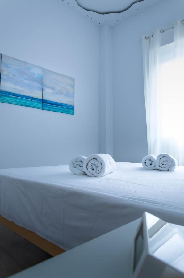 New Renovated 1B Apartment Close To Historic Center Атина Екстериор снимка